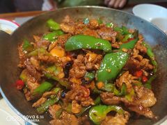 -湘西小馆(滨河路店)