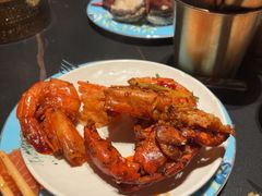 -雍容荟帝王蟹活龙虾展台自助(IFS黑金店)