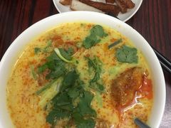 椰汁咖喱鸡汤面-成群小食店