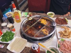 -朱氏胖子烂火锅(洪崖洞店)