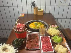 -黔有有贵州酸汤夺夺粉火锅(五味十字店)