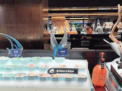 -钱小奴海鲜自助黑金店(杭州滨江龙湖店)