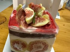 -山与蓝·轻糖鲜果蛋糕(勒泰店)