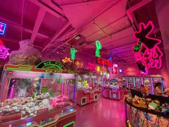 -BIG PINK大粉娃娃机主题馆(圆融星座店)