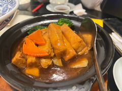 鲍汁扣巧手豆腐-誉八仙粤菜(万象天地店)
