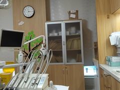 -上海仁爱医院口腔科 · 种植