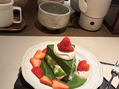 -luutosa  cafe & tea 鹿兔山