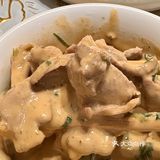 汤是清水涮！就代表羊肉是最好的！要是来点老北京糊饼