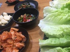 生菜-肉甲韩国木炭烤肉(新壹街1店)