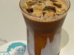 -潮一不贰·法式甜品·生日蛋糕·西式简餐(外滩店)