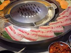 -哈哈碳都·牛肋条无限自助烤肉(台江万达店)