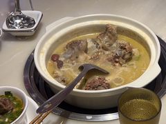 -小骨煲金华砂锅(转塘金街美地店)