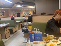 -海底捞火锅(新松江路店)