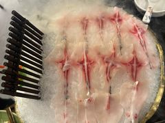 -得意咚瓜·顺德鱼生·冬瓜火锅(深圳首店)