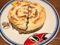 吴满满的肉夹馍-吴满满油泼面(北方风味园店)