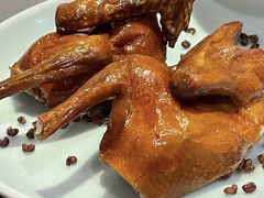 脆皮带汁乳鸽-天府掌柜(九眼桥店)