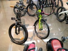 -北京华德宝宝马4S店(朝阳店)
