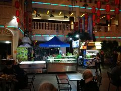 -海口骑楼小吃街