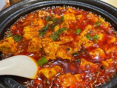 -万重锦·人文川菜馆(骡马市店)