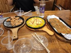 -老东镇啤酒屋海鲜加工·蒸汽海鲜·海鲜烧烤(台东店)