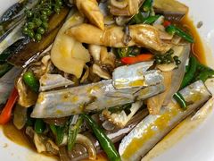 -去吃小龙虾·江湖菜·烧烤(南滨路店)