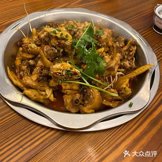 川府烧鸡公火锅(东桥店)