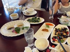 -亚龙湾老厨房·海南家常味