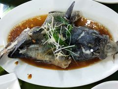 -四川小胡子海鲜(丁村万人海鲜广场店)