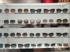 -LensCrafters亮视点(世贸天阶店)