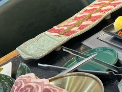-臻牛烤肉