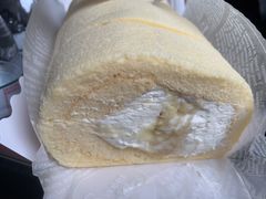 榴莲蛋糕卷-KK BAKERY烘焙