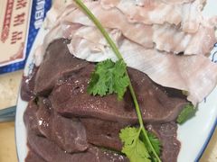 -华哥新鲜猪精品美食