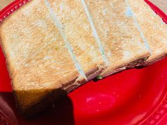 咖椰吐司-HELLO 27 意面·沙拉·帕尼尼