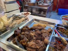 -王浩儿纪六孃甜皮鸭(乐山总店)