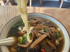 菌汤小馄饨-八珍手工水饺·妈妈的爱(传芳巷店)