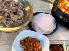 -猪啊牛呀羊啊铜盘烤肉(正大广场店)