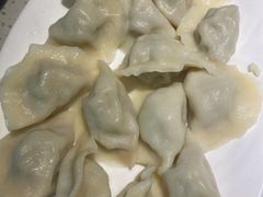 芹菜鲜肉水饺-船歌·鱼水饺青岛菜(金狮广场店)