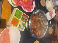 -辣莊重庆老火锅(威海高铁站韩乐坊店)