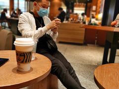 -星巴克臻选(北京颐堤港中心第二店)