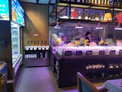 -领鲜活海鲜榴莲自助火锅(东门店)