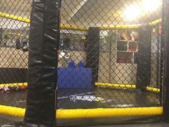 -思迈威健身(积玉桥万达店)