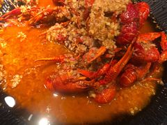 经典蒜香龙虾-红盔甲·小龙虾(天钥桥店)