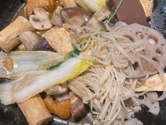 -万记麻辣烫国展总店
