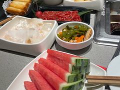 -海底捞火锅鲜切牛肉主题店(长寿路店)