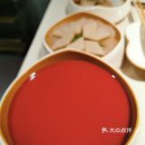 今天火锅吃撑了，超满足