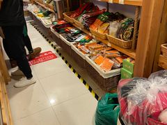 自助取餐区-锅圈食汇火锅烧烤食材超市(金尧路店)