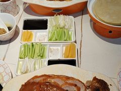 -阿瓦山寨·湘菜现炒·剁椒鱼头王(咸阳总店)