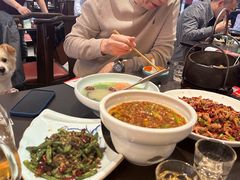 -川流不息·地道川菜·小龙虾(松东路店)