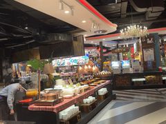 -四海一家自助餐(益田假日广场店)