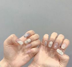 -悦指间美甲美睫